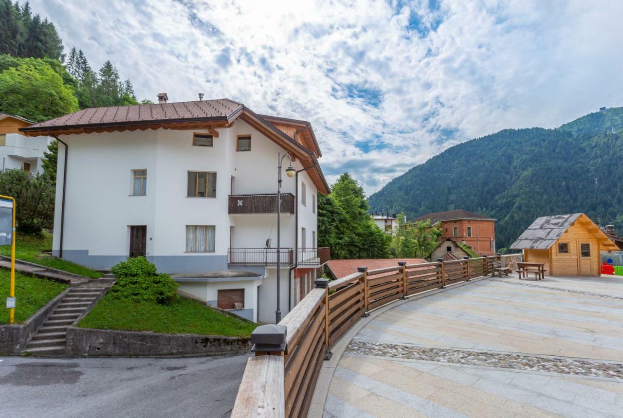 Albergo Diffuso Ravascletto Exterior foto